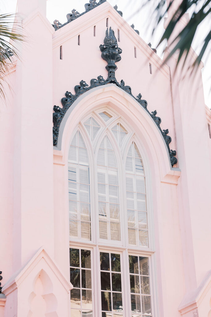 Charleston SC engagement photos | pink church