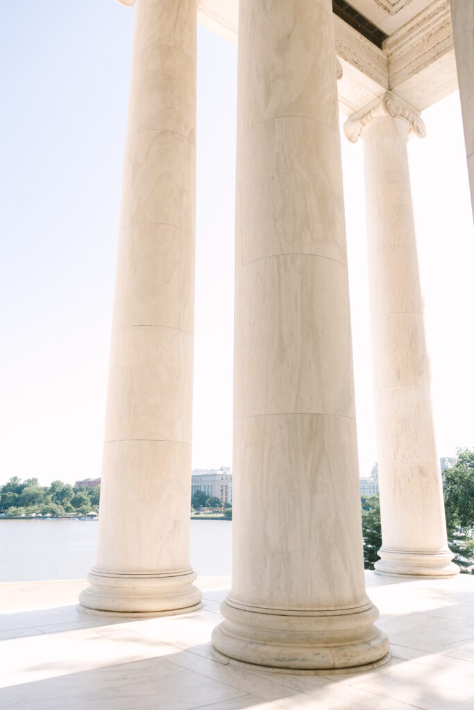 DC Engagement Photographer | Engagement session in Washington, DC | Columns at Thomas Jefferson Memorial