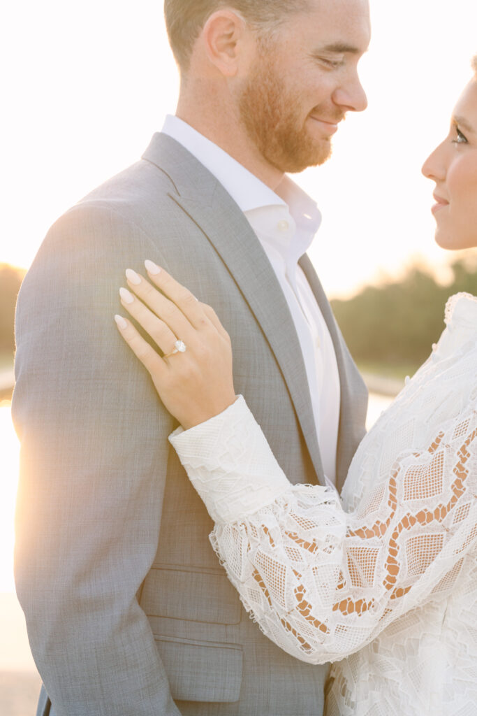 DC proposal photographer | Engagement Photography in DC | Where to propose in DC | Engagement ring with the sunrise