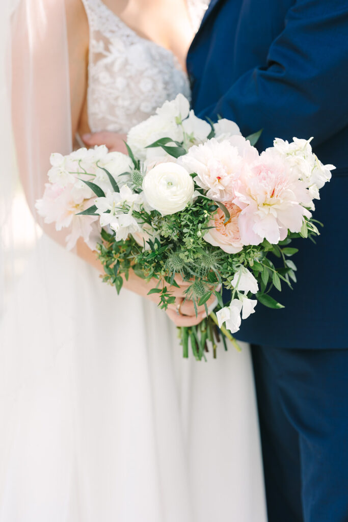 Charleston wedding Photographer | Creek at Ion Wedding | pink and white floral bouquet 